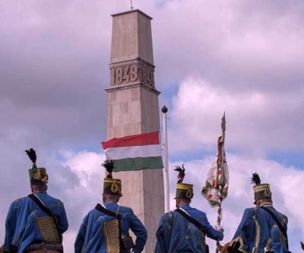 Fejezetek a 175 éves Magyar Honvédség történetéből - Magyar katonák  a nemzetközi békefenntartásban és a NATO tagságunk